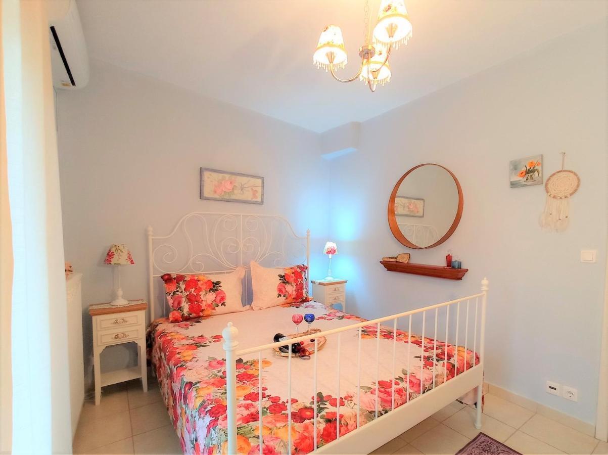 G Apartment In Agia Efimia Eksteriør billede